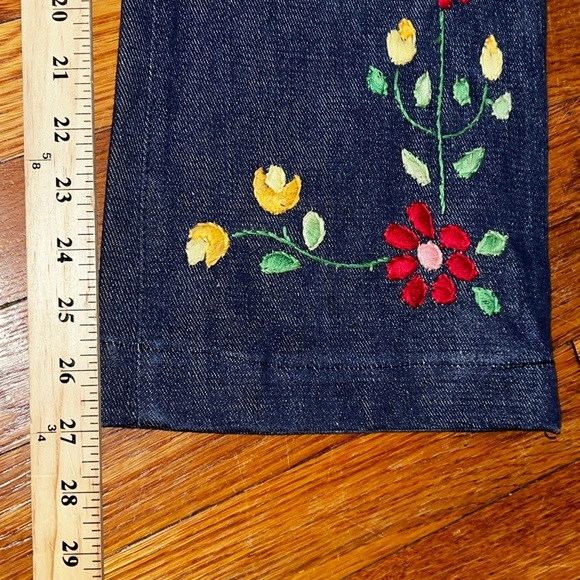 Vintage 1970s floral embroidered flare jeans Dude waist 28 hippie salvage denim - Picture 6 of 14